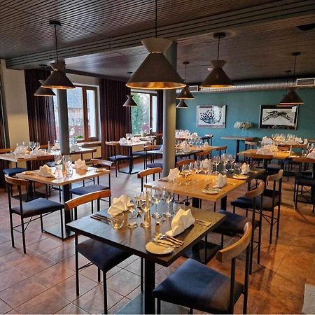 Pesa Hotel Põlva Exteriör bild