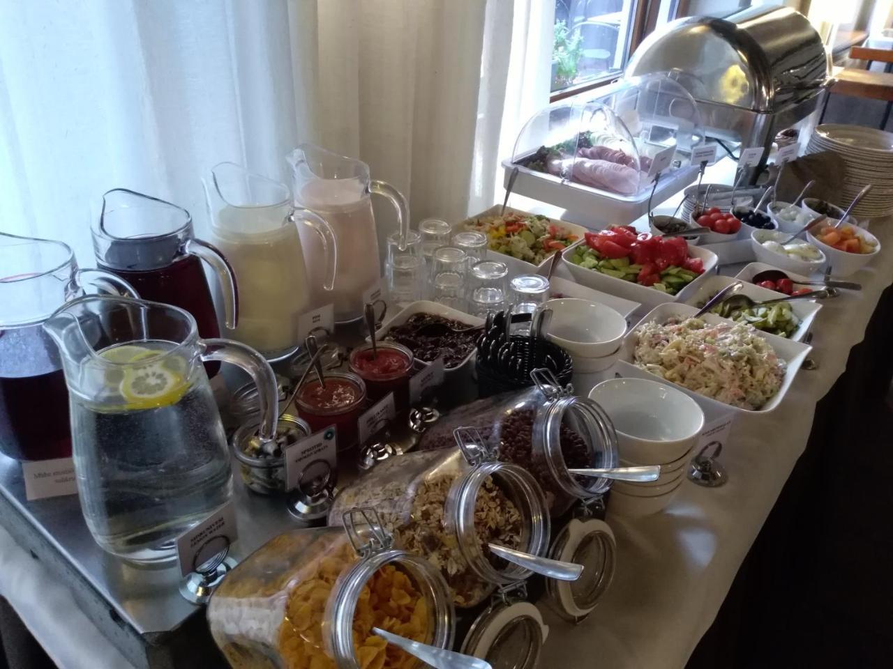 Pesa Hotel Põlva Exteriör bild